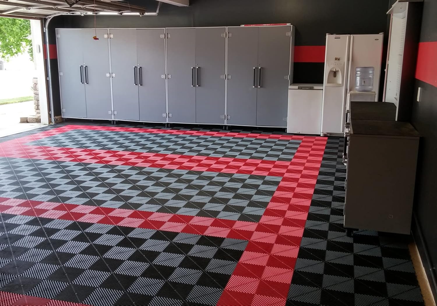 GARAGE TILES